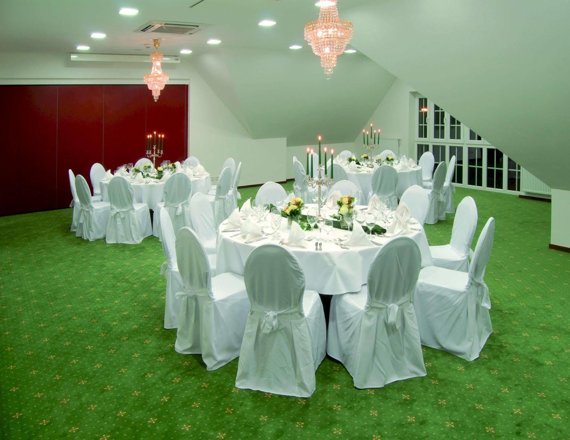 Hotel Landgut Ramshof Willich Esterno foto